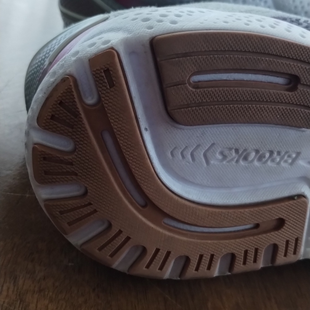 Brooks Women's Gray and Pink Running Sneakers 11 Ghost 16 - Picture 11 of 12